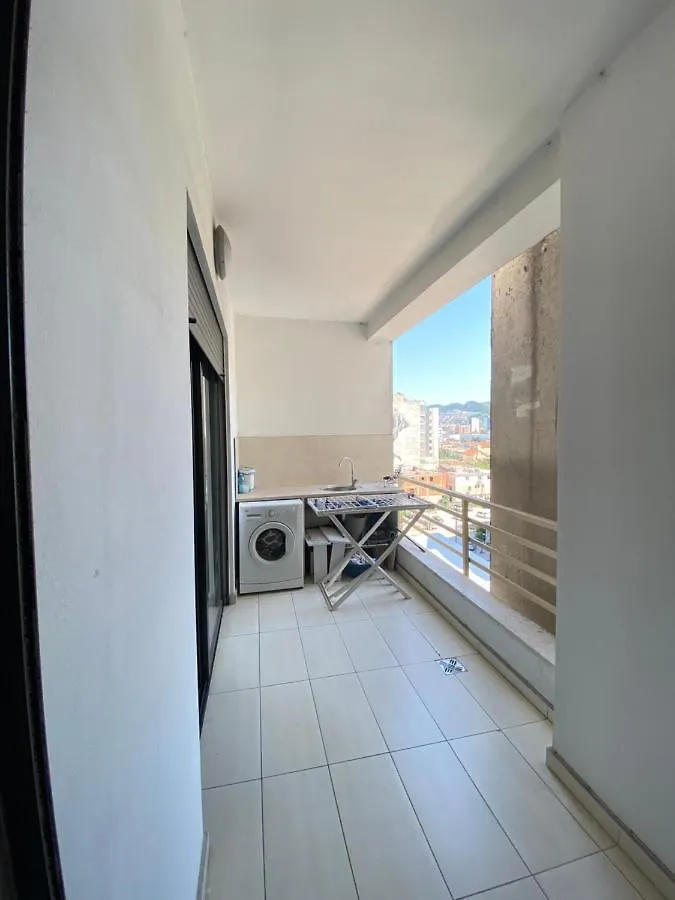 La Casa Apartment Tirana